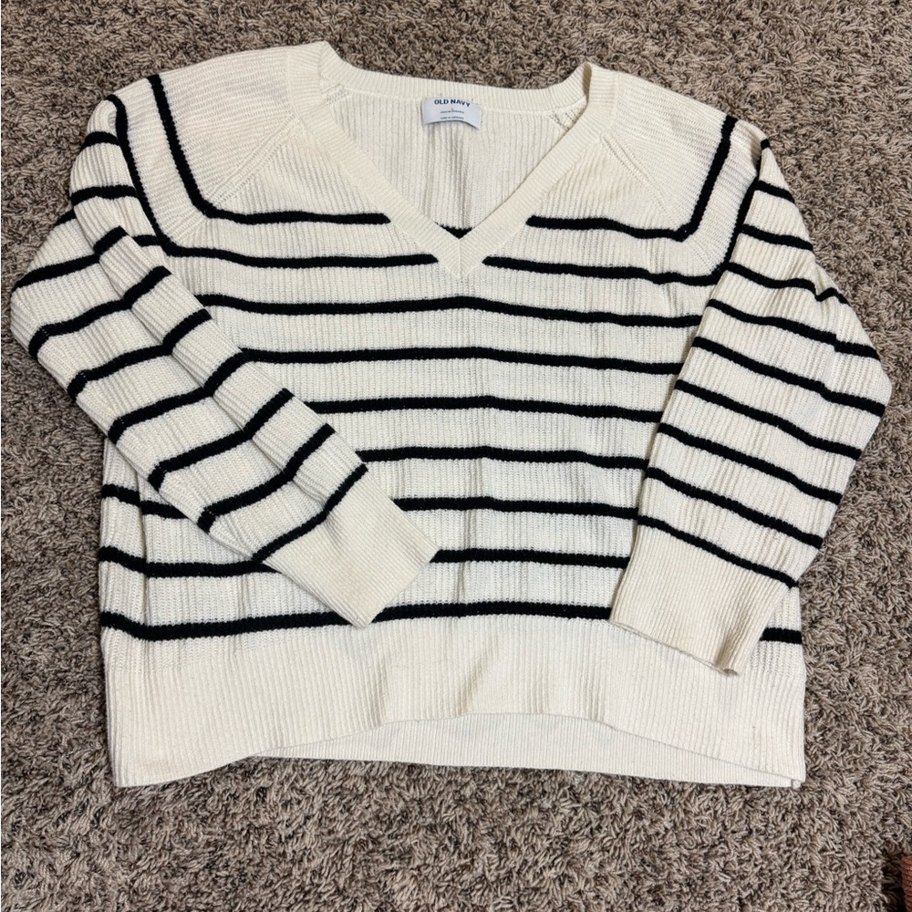 Old Navy Women's V-Neck Sweater - Cream and Black Stripes